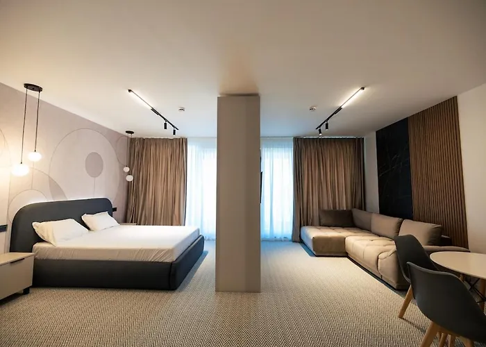 Superior With Jacuzzi & Sea View *